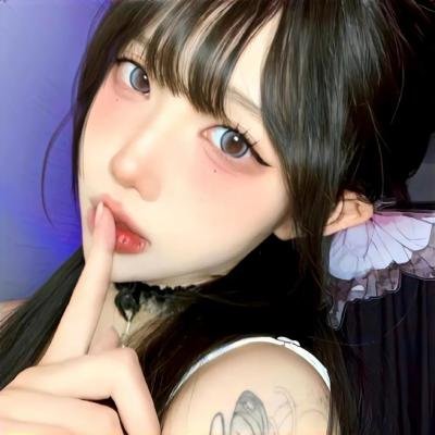 红色八爪女